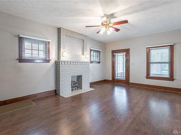 5th image of 817 Elberon Ave
