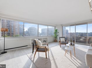 4515 Willard Ave APT 1203S, Chevy Chase, MD 20815