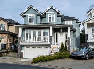 878 163a St, Surrey, BC