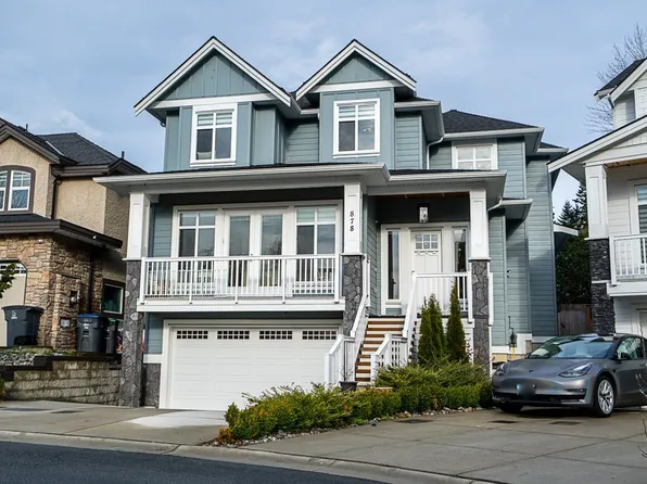 878 163a St, Surrey, BC V4A 0B3