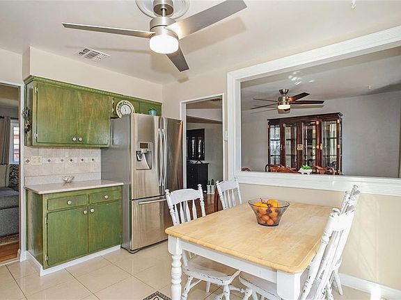 5th image of 29 Gerardine Pl