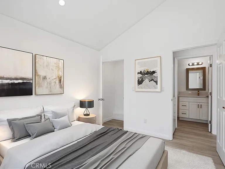 6539 N Bobbyboyar Ave — Photo 12