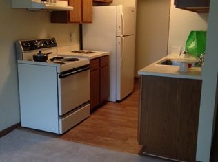 19380 Merriman Rd, Livonia, MI 48152