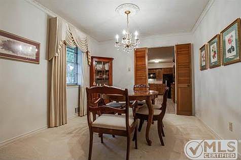 5th image of 9535 Meadowknoll Dr