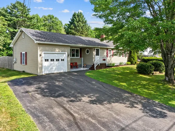 154 Bassett Road, Winslow, ME 04901