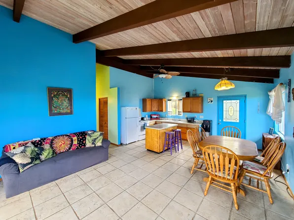 92-8613 King Kamehameha Blvd, Ocean View, HI 96704