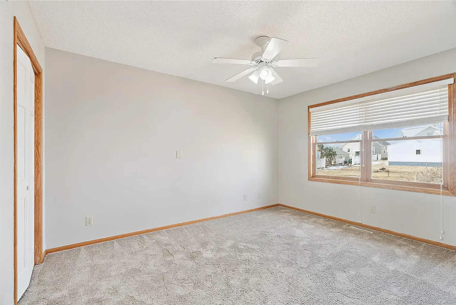 Garnett Place Townhomes — Photo 4