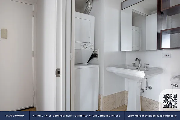 Rented by The Blueground | media 18