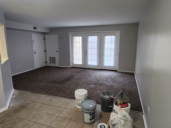 5th image of 4151 Williamsburg Ct APT 201