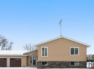 45562 County Road 194, Belgrade, MN 56312
