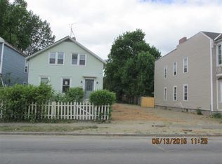 59 6th Ave, Troy, NY 12180