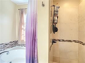 5th image of 7138 Five Oaks Dr