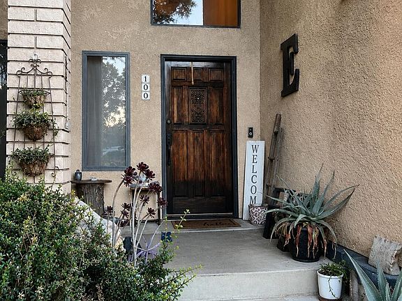 2nd image of 100 Heatherwood Court