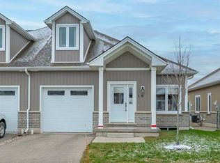 744 Nelson St W #10, Norfolk County, ON N0A 1N0