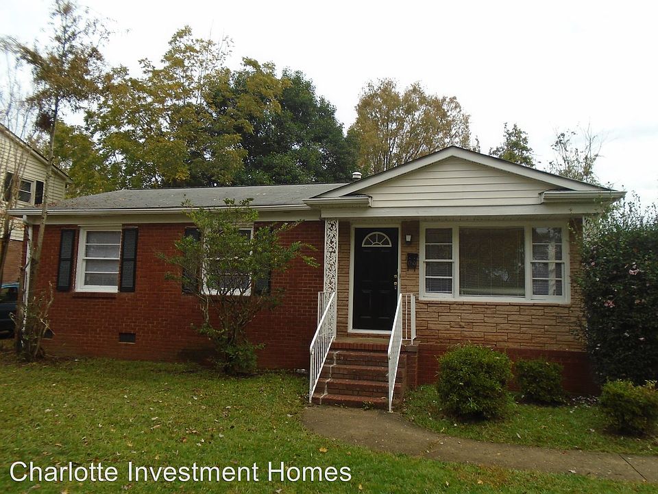 1st image of 4715 Holbrook Dr