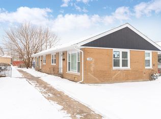 11904 Ann St #2, Blue Island, IL 60406