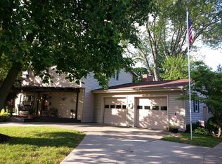 450 W Lakeshore Dr SE, Hebron, OH 43025