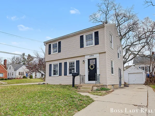 2302 Blaine Ave SE, Grand Rapids, MI 49507