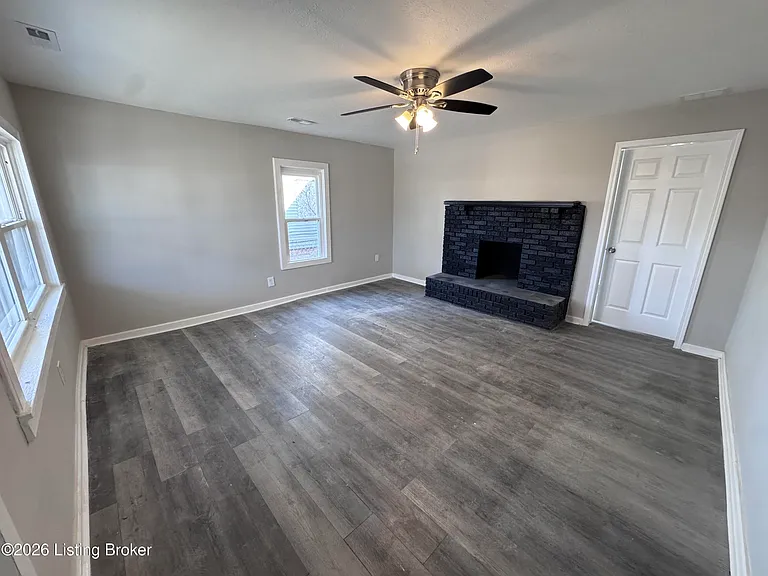 207 N 19th St — Photo 2