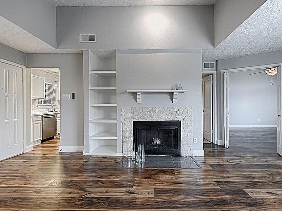 2nd image of 5550 Spring Valley Rd APT A31