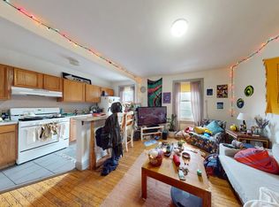1525 N 16th St APT 3F, Philadelphia, PA 19121