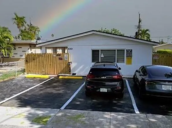 622 NE 6th St #2, Hallandale, FL 33009