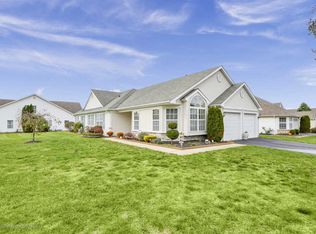 37 Ivy Hill Rd, Lakewood, NJ 08701