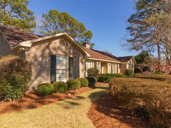 5031 Yosemite Dr, Columbus, GA 31907