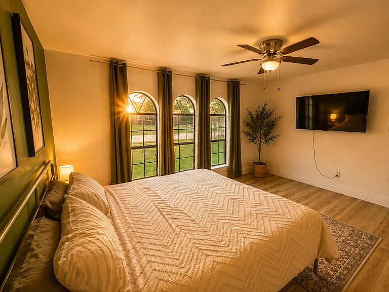 1211 Wyndham Dr — Photo 15