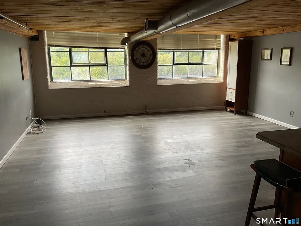 1st image of 68 Thermos Ave Unit 212