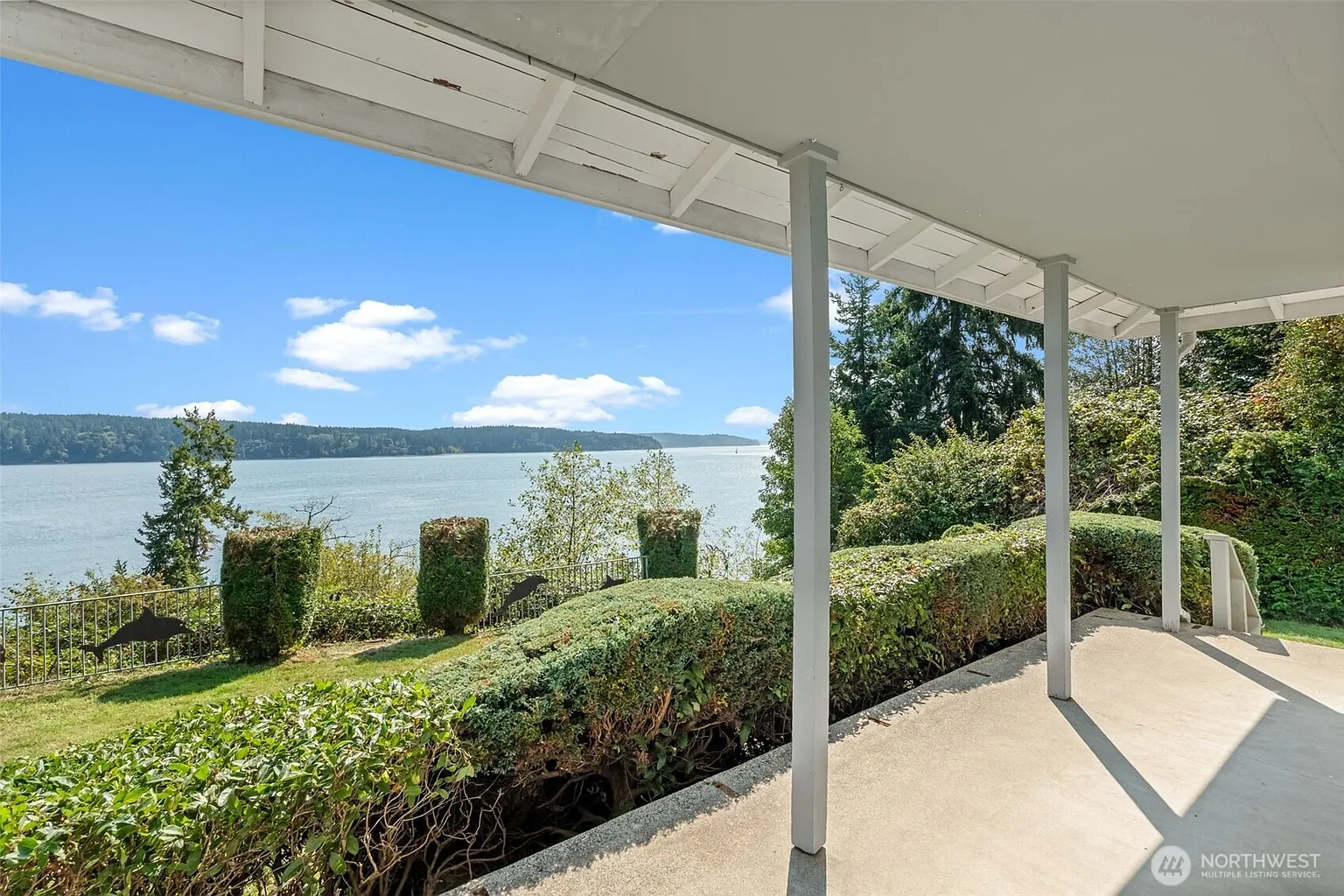13773 Banner Road SE photo 1