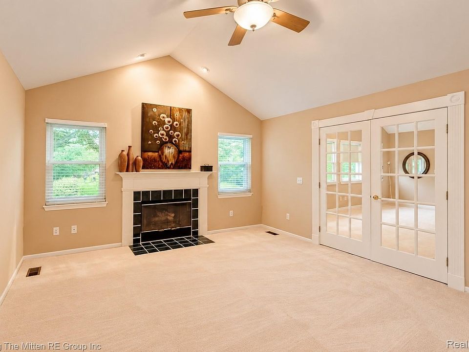 7025 Anna Dr, photo 14