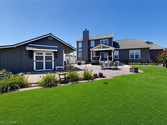 5th image of 13605 Carrington Dr