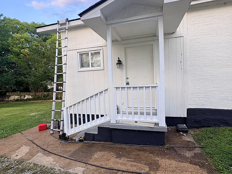 1905 Ivy St — Photo 34