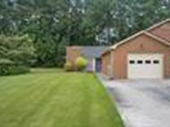 7107 Forest Ln, Union City, GA 30291