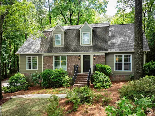 3449 Country Brook Ln, Vestavia, AL 35243