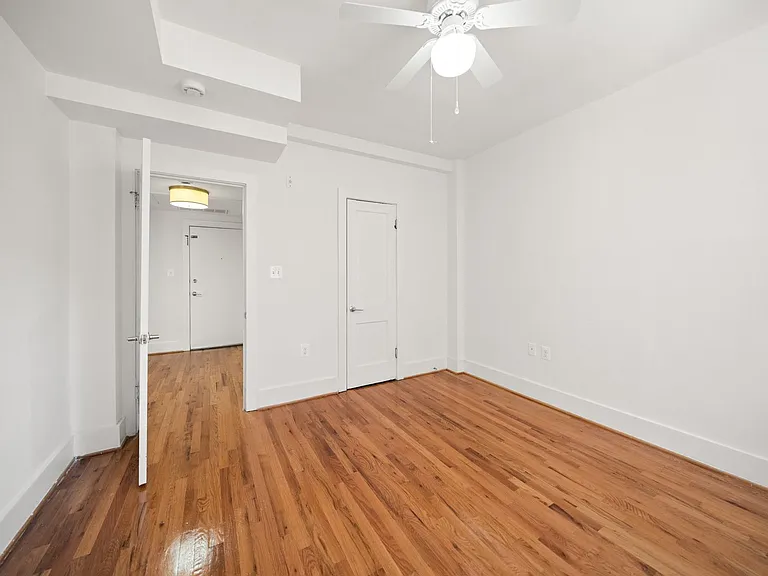 NEW QUIN APARTMENTS — Photo 67