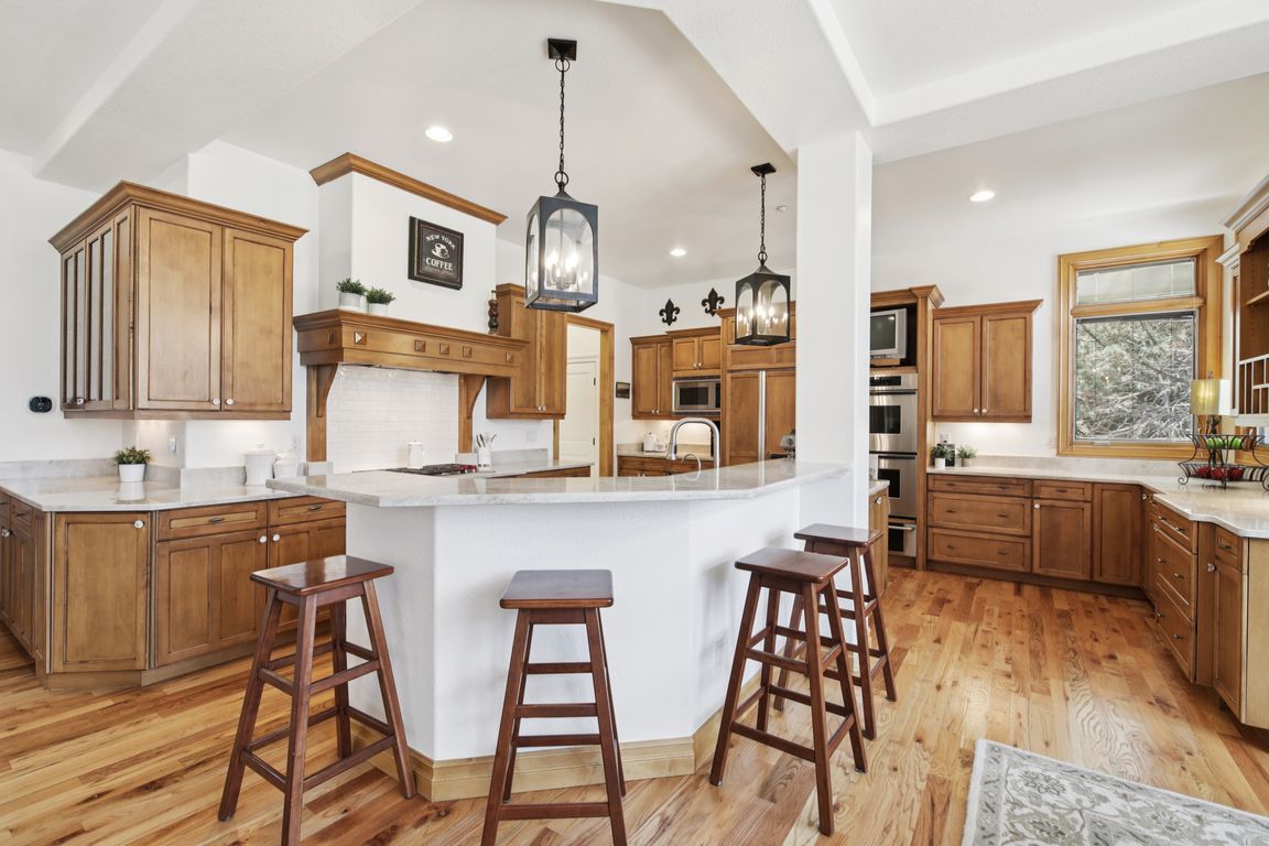 Elkhorn St-1607-018.jpg