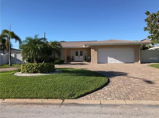 107 23rd St, Belleair Beach, FL 33786