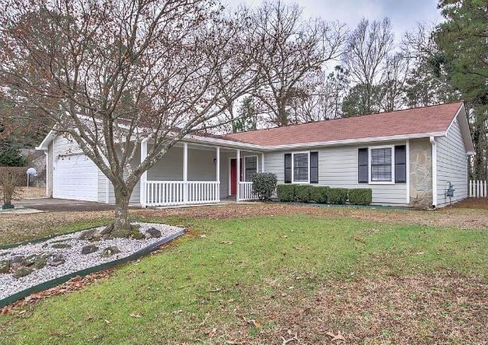 1st image of 2721 Herron Cir