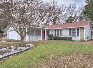 2721 Herron Cir, Snellville, GA