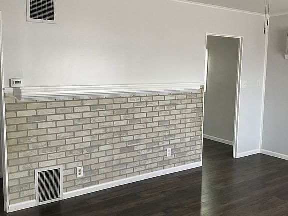 5th image of 441 Keller Ave