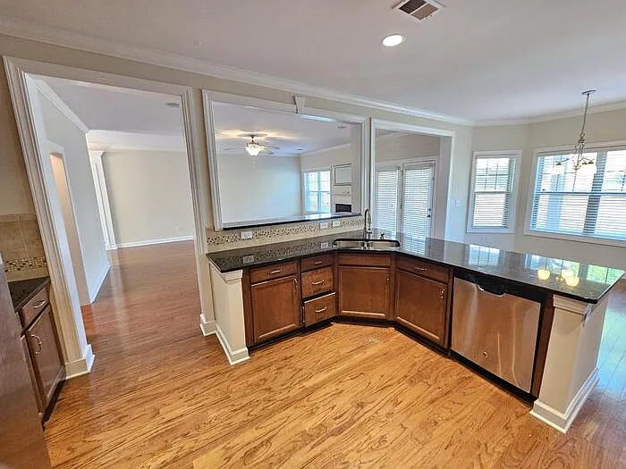 1 Featherfoil Ct — Photo 10