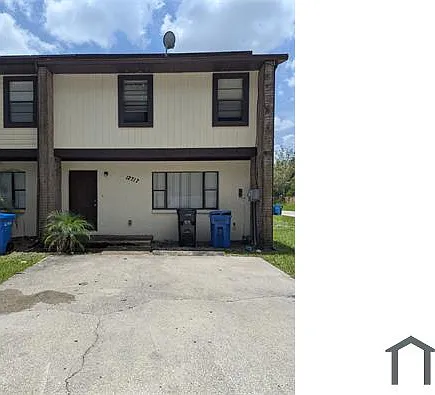 12717 Lockey Ln — Photo 1