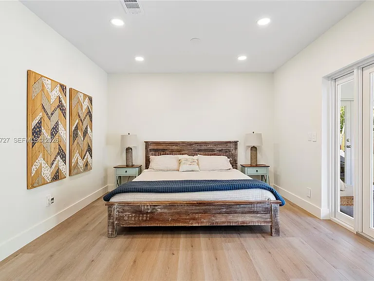 10801 Peachtree Dr — Photo 19