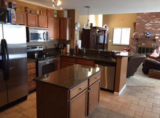 1601 Hemingway Ln, Weldon Spring, MO 63304