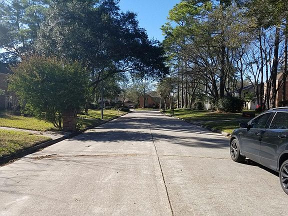 5th image of 11911 Knobcrest Dr