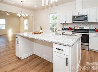 115 W Lacy St, Chester, SC 29706