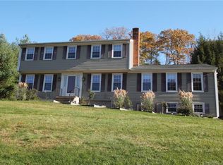 190 Turkey Roost Rd, Monroe, CT 06468