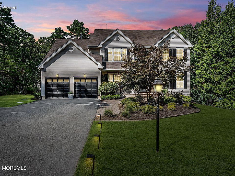 1st image of 19 Whisper Way